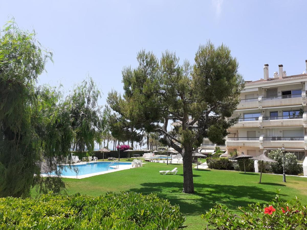 Apartamento Bahia Blanca Vilanova i la Geltru Bagian luar foto