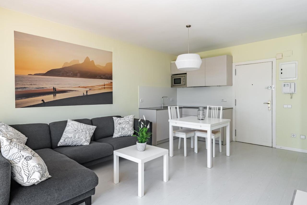 Apartamento Bahia Blanca Vilanova i la Geltru Bagian luar foto