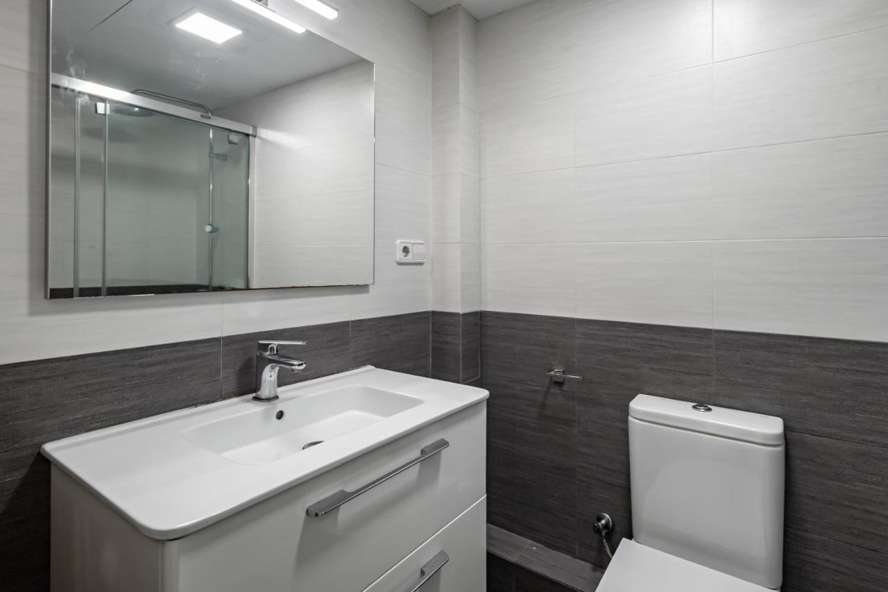 Apartamento Bahia Blanca Vilanova i la Geltru Bagian luar foto